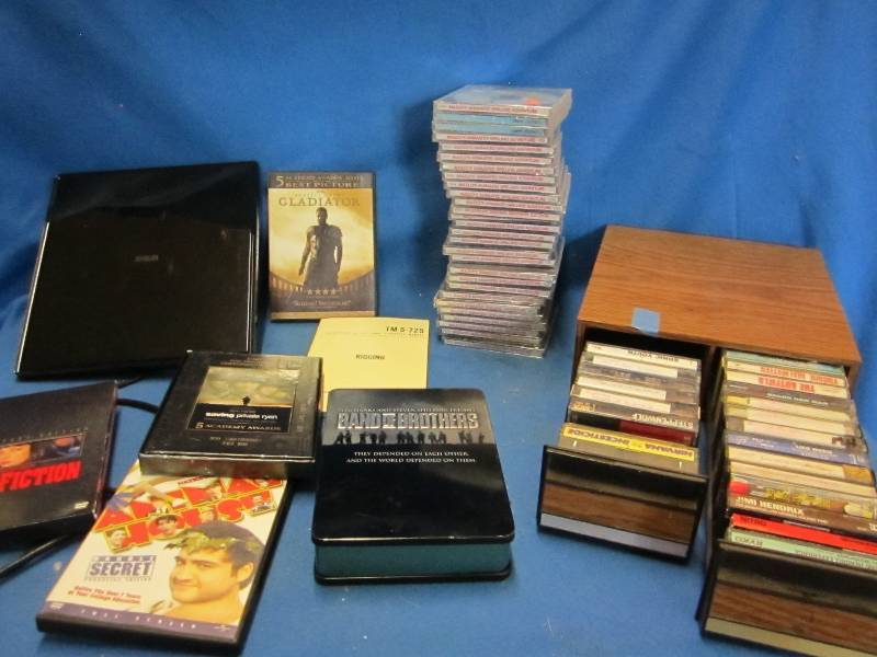 Mixed lot of CDs, Cassett tapes, DV...