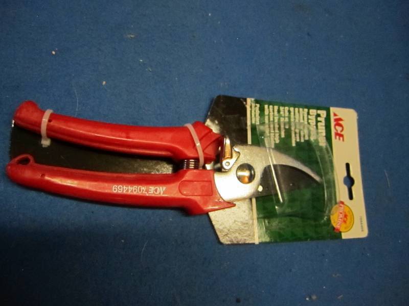 Ace pruner brand new ...