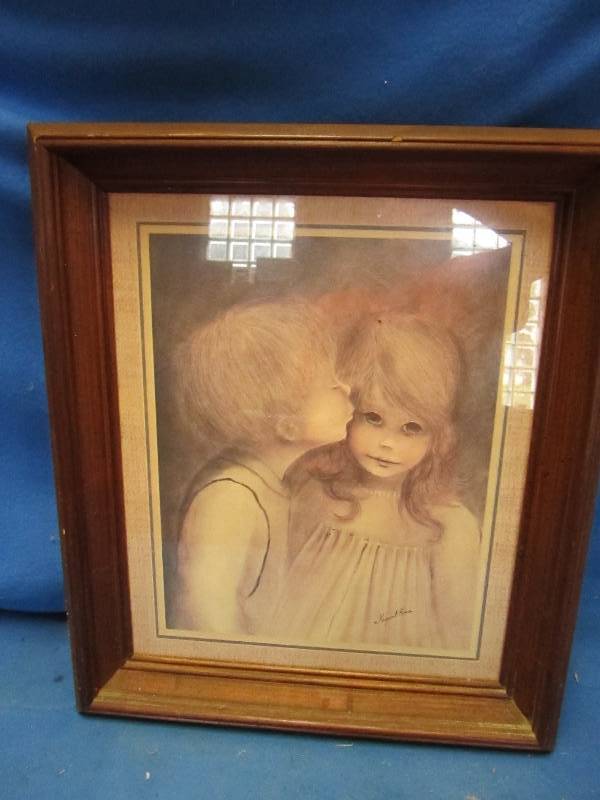 Picture of children in frame ...