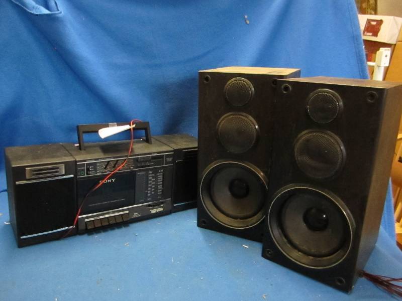 Sony FMAM radio tape with 2 cost ...