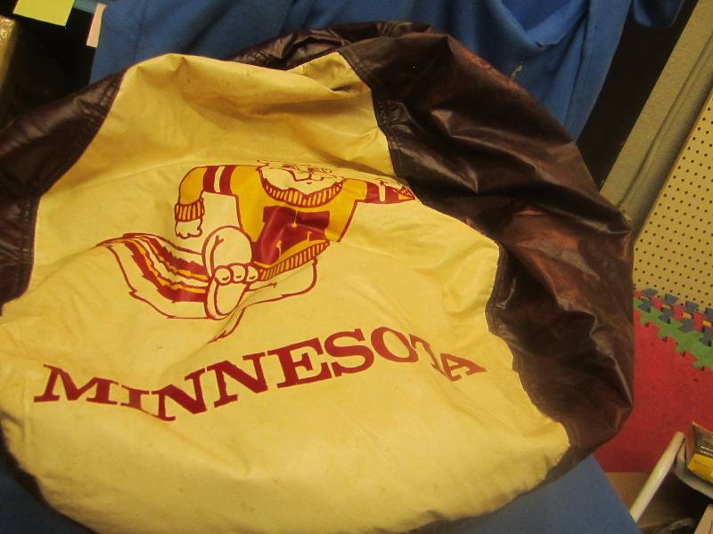 minnesota gophers bean bag...