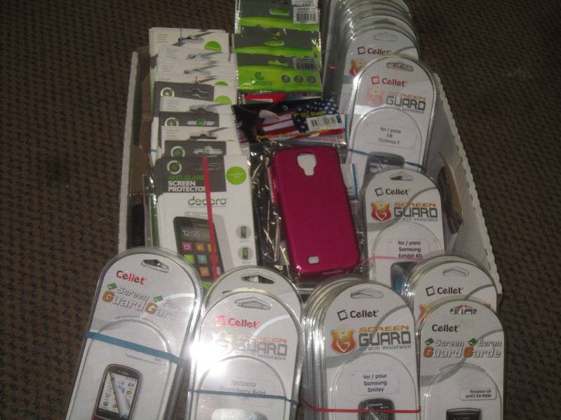 NEW-CELL PHONE SCREEN PROTECTORS - LARGE LOT