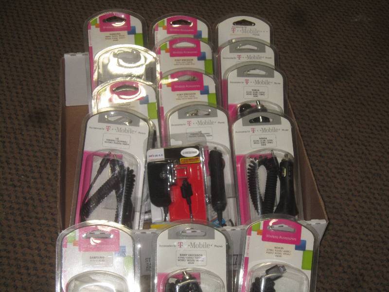NEW-CELL PHONE CHARGERS - LARGE LOT