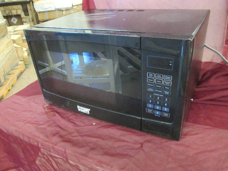 lot 106 image: Montgomery Ward Microwave Glass Pla...
