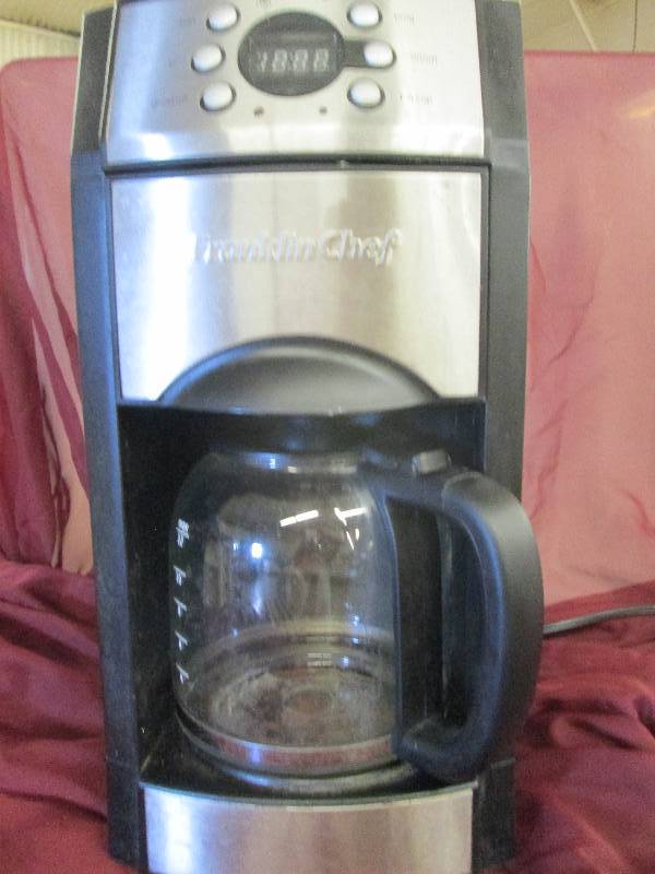 lot 111 image: Franklin Chef, 10 cup Automatic Cof...