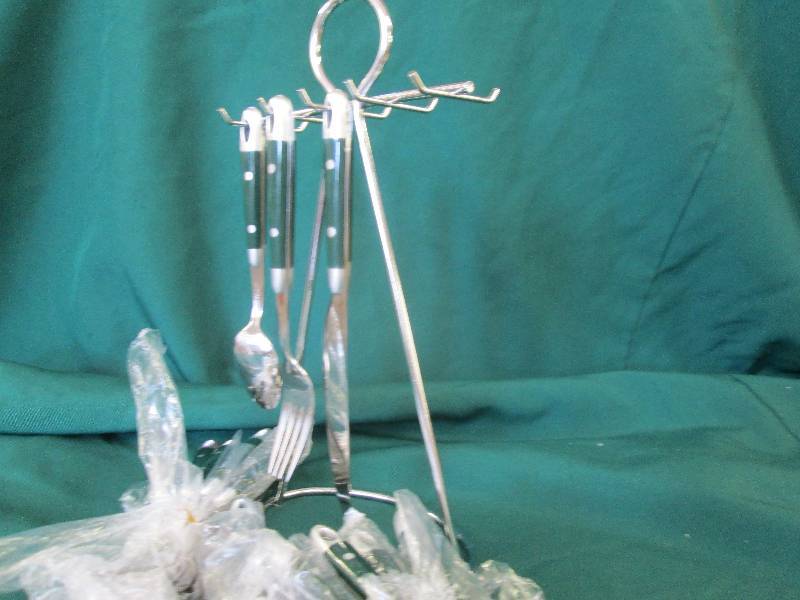 lot 128 image: Counter Top Silverware Rack Hanger,...