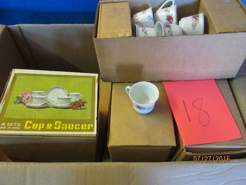 Lot of matching sets of tea cups an...