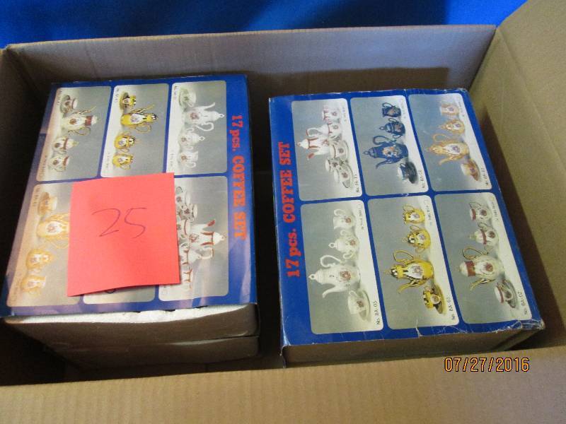 17pcs. Matching tea sets ...