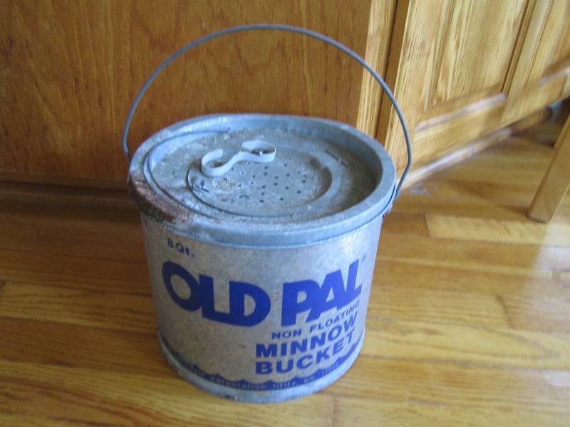 Old pal non floating minnow bucket ...