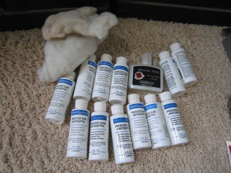 Lot of Medisystem pierced ear antis...