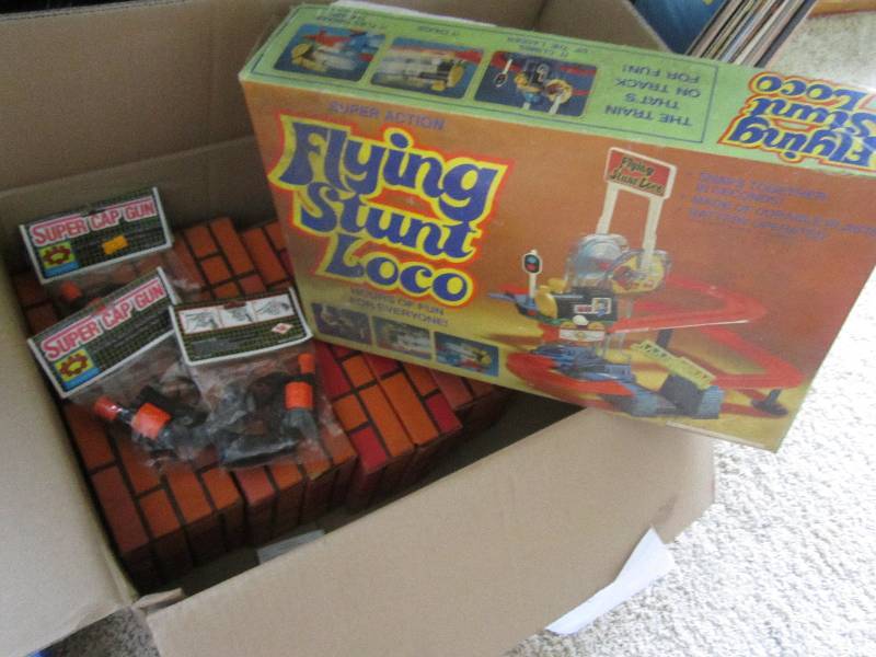 Mixed lot of cardboard blocks, game...