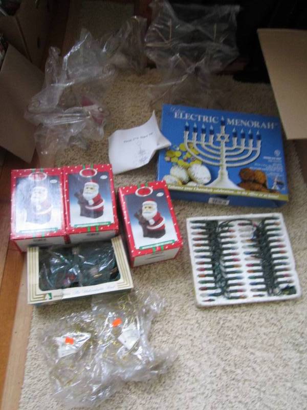 Mixed lot of Holiday items and deco...