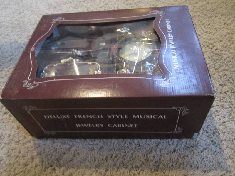 Deluxe french style musical jewelry...