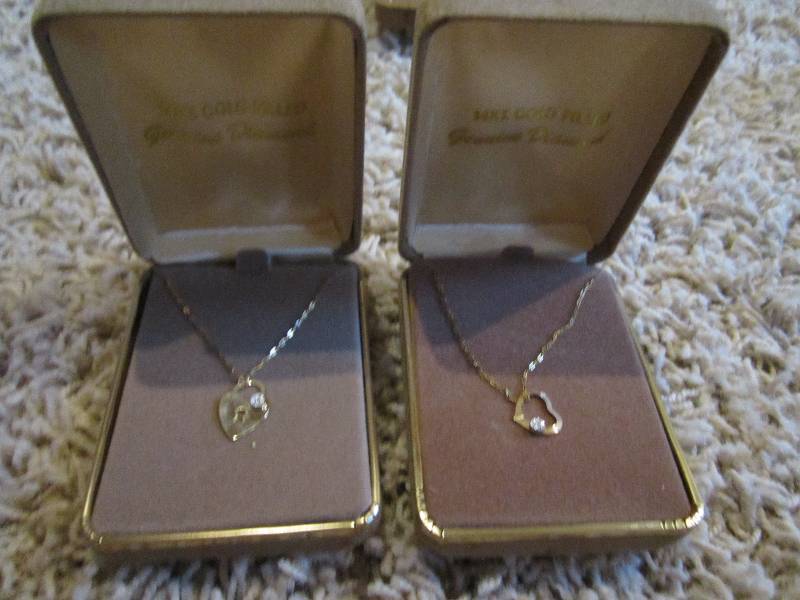 Lot of 2 genuine diamond 14kt gold ...