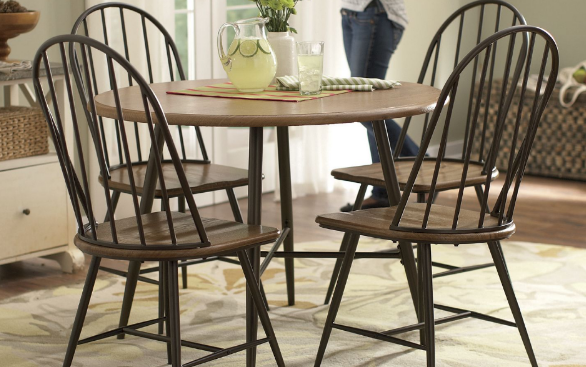 Set of 2 Windsor Chairs open box Re...