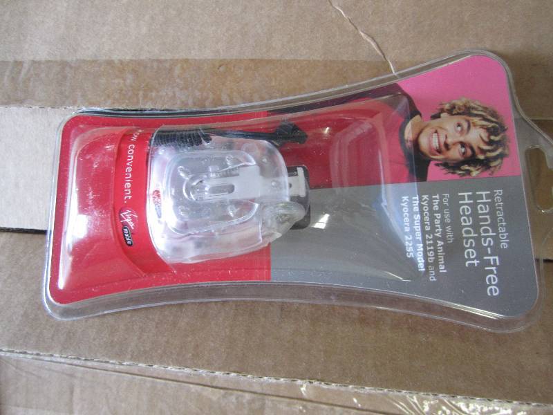 5 cases of assorted cell phone hold...