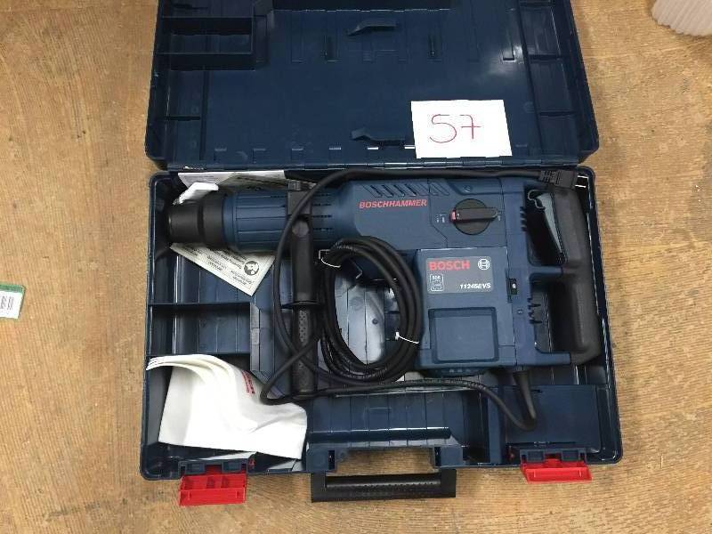 lot 57 image: BOSCH 2 in. 14 Amp Corded SDS-MAX Combination Hammer New Model # 11245EVS