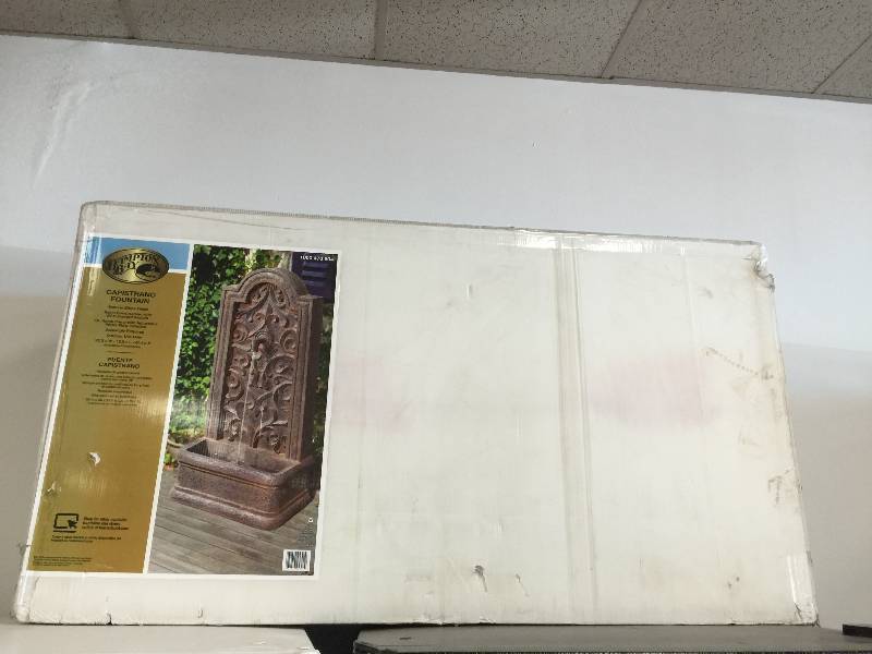 lot 105 image: Capistrano Fountain New