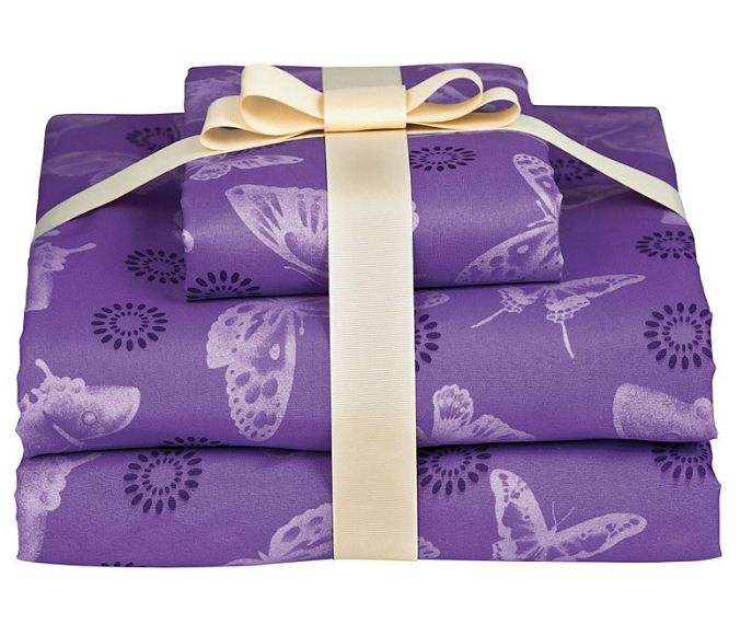 alcove Flutter 8 Piece Comforter & Sheet Set