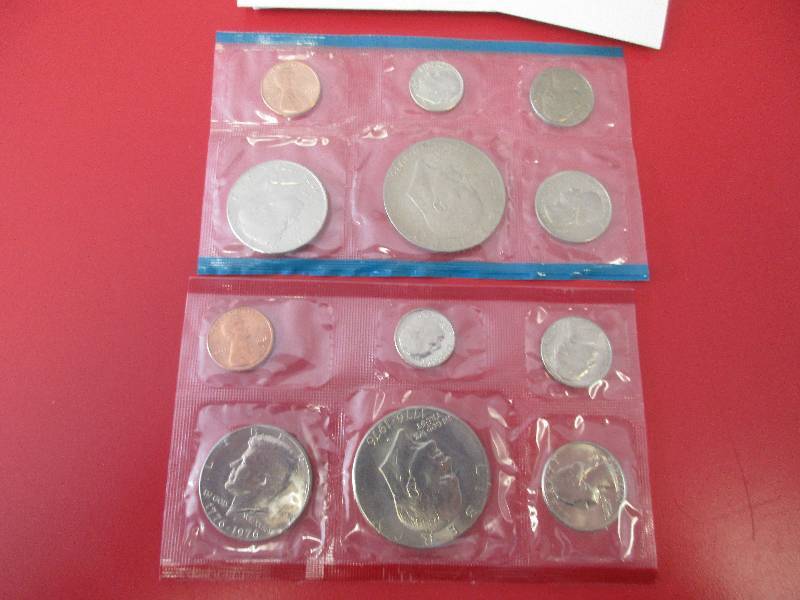 1976 US Mint Set Uncirculated P & D