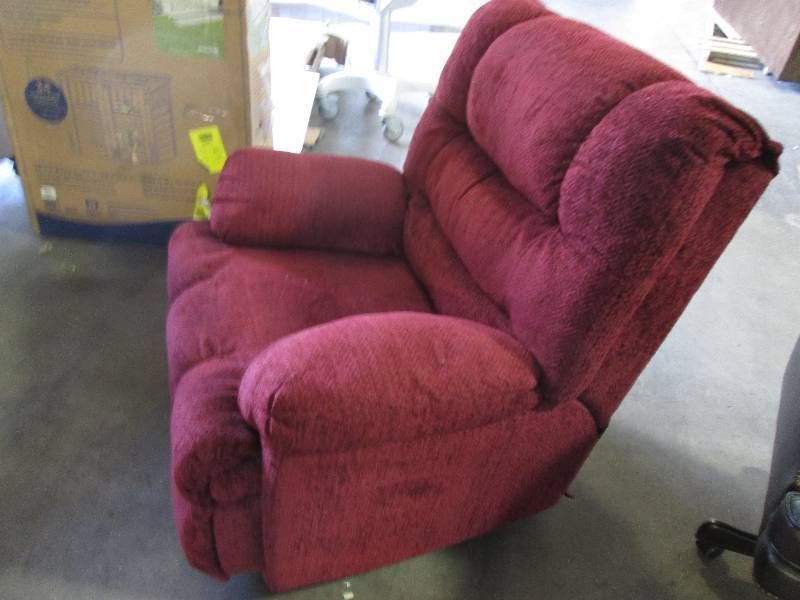 Zig Zag Rocker Recliner in Wine