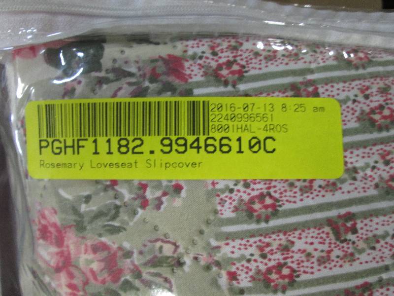Slip Cover for a Lovseat