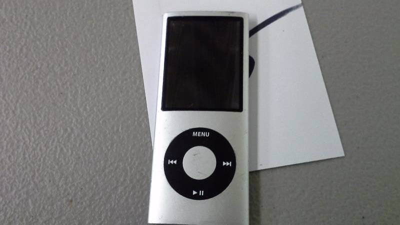 iPod 8GB