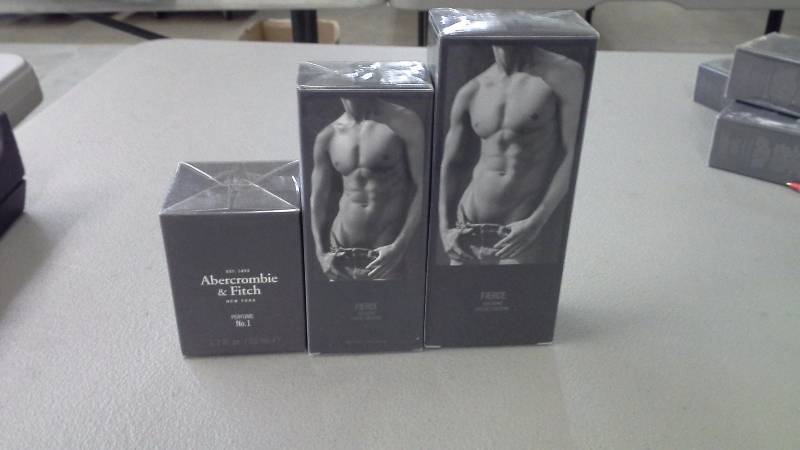 (3) Abercrombie & Fitch Fragerences