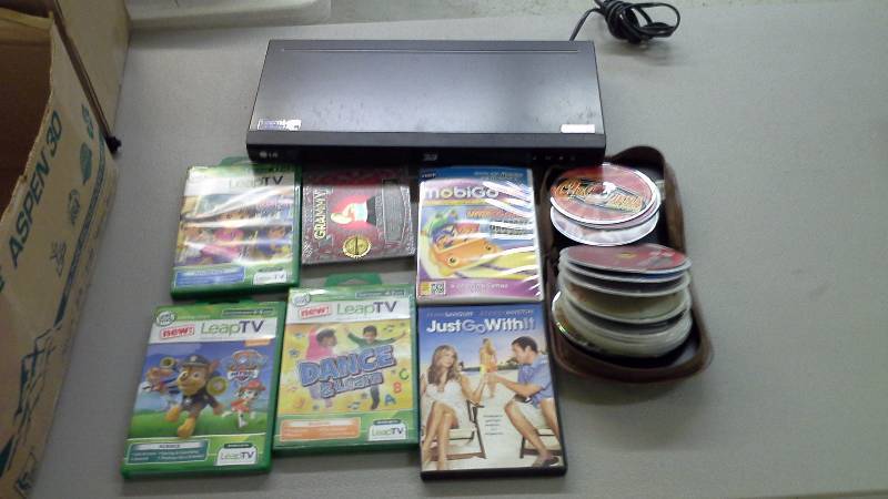 LG Blueray 3d Player with DVDs