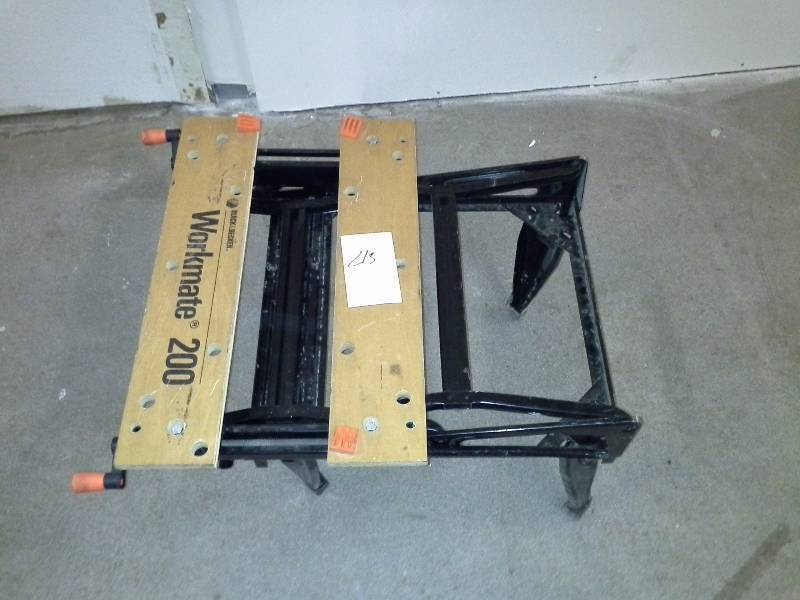 Black & Decker Workmate 200 Portable Project Center & Vise