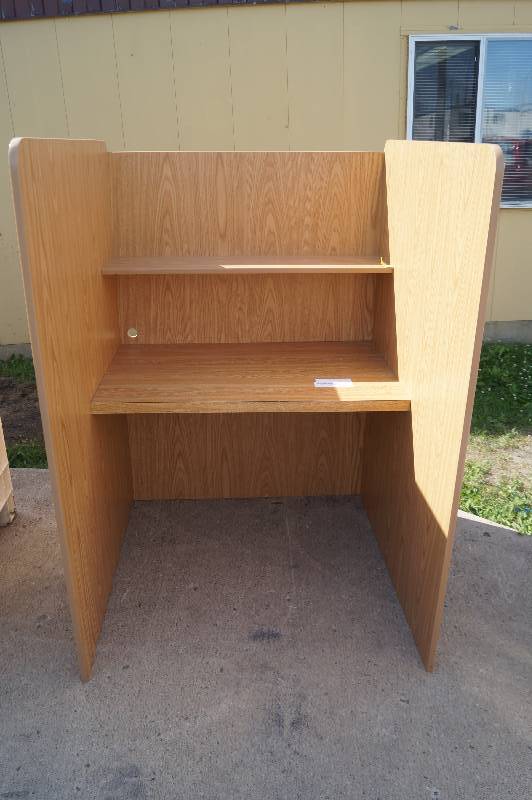 Large Study Carrel