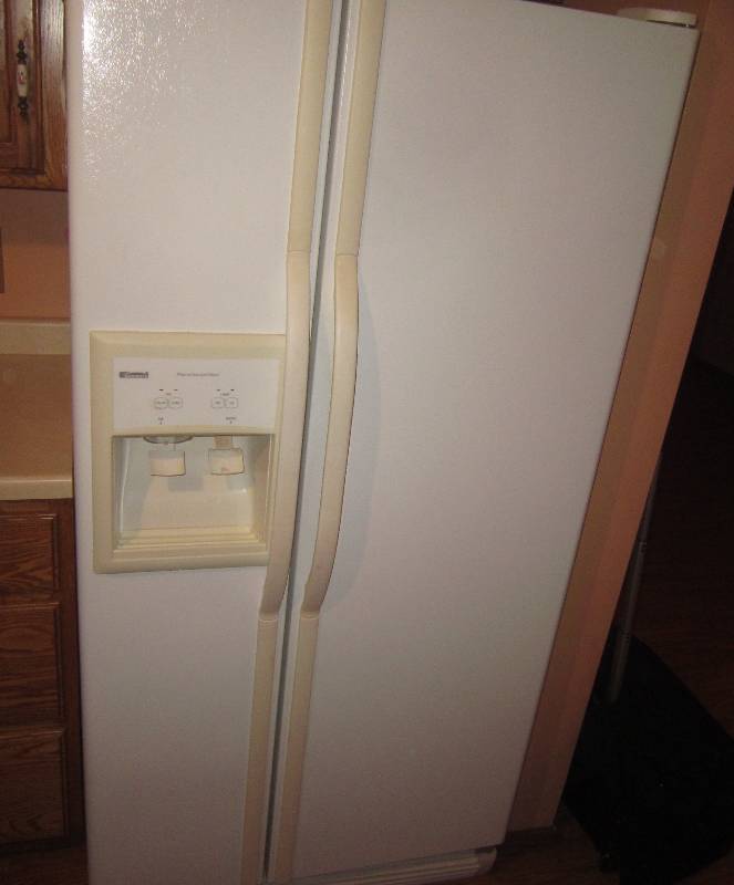 lot 12 image: White Refrigerator Kenmore Side by Side