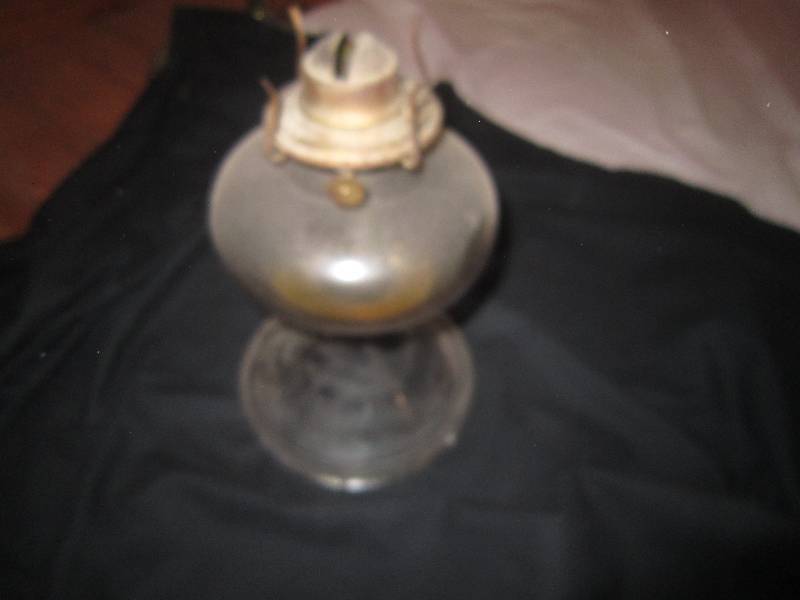 lot 14 image: Oil Lamp