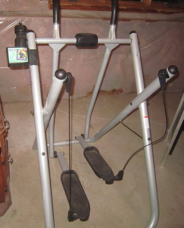 lot 30 image: Exercise Gazelle Tony Little Freestyle