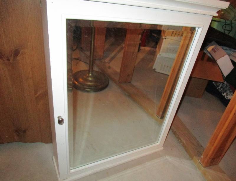 lot 81 image: Medicine Cabinet