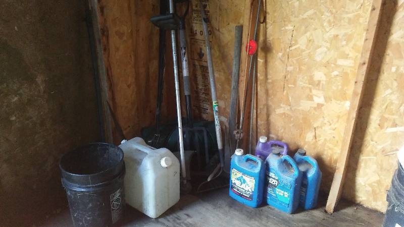 lot 112 image: Weed Wacker & Tools