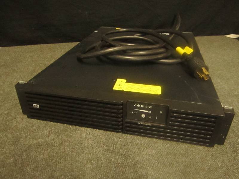 HP RT3000 UPS rack mount battery b...