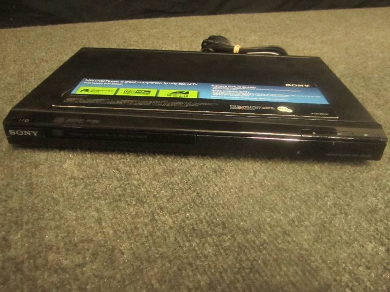 Sony mini DVD player, DVP-SR200P...