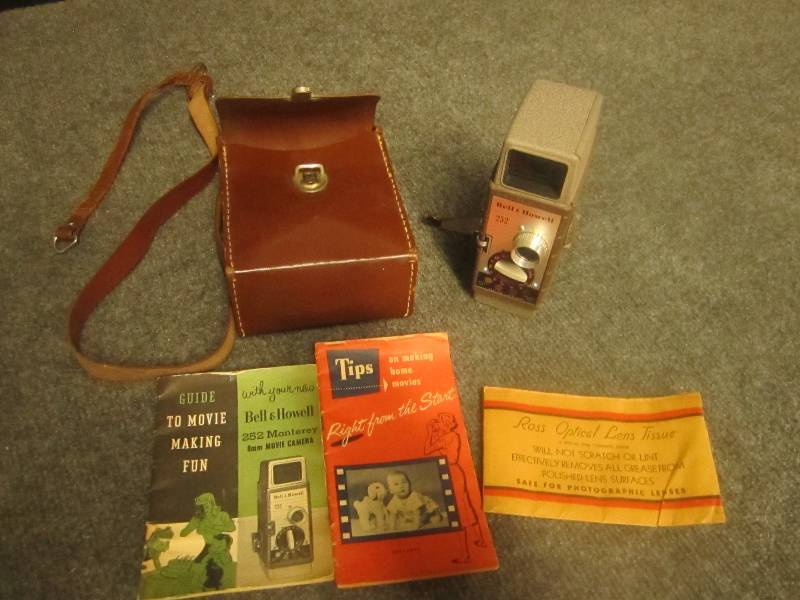 Vintage Bell & Howell 252 Monterey ...