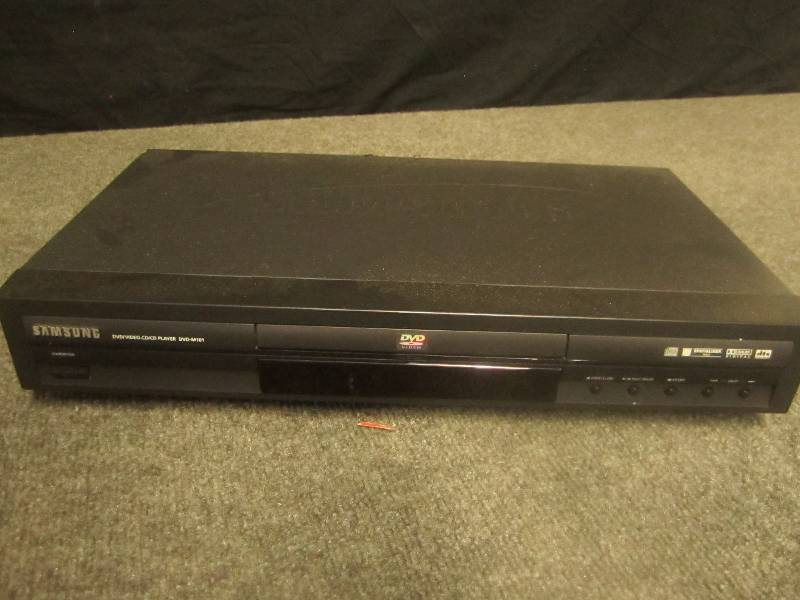 Samsung DVD CD player DVD-M101...