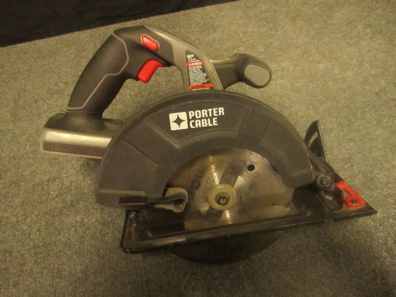 Porter Cable rotary saw, no battery...