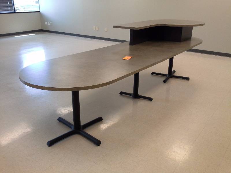 Two-tiered ConferenceReception Table