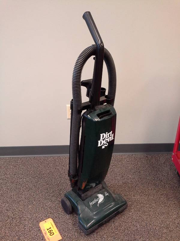 Dirt Devil Vacuum Cleaner