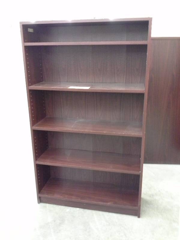lot 10 image: Wooden Bookcase