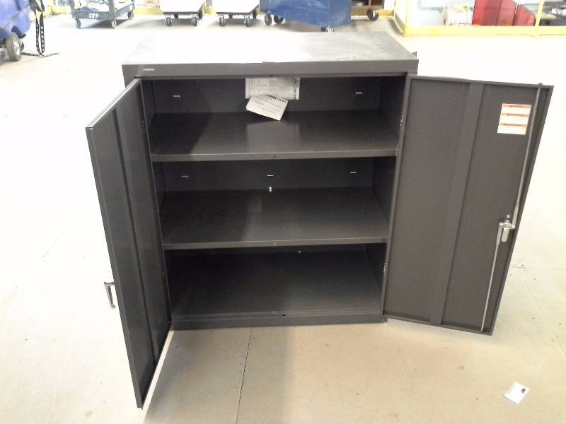 Hon 2 Door Metal Cabinet