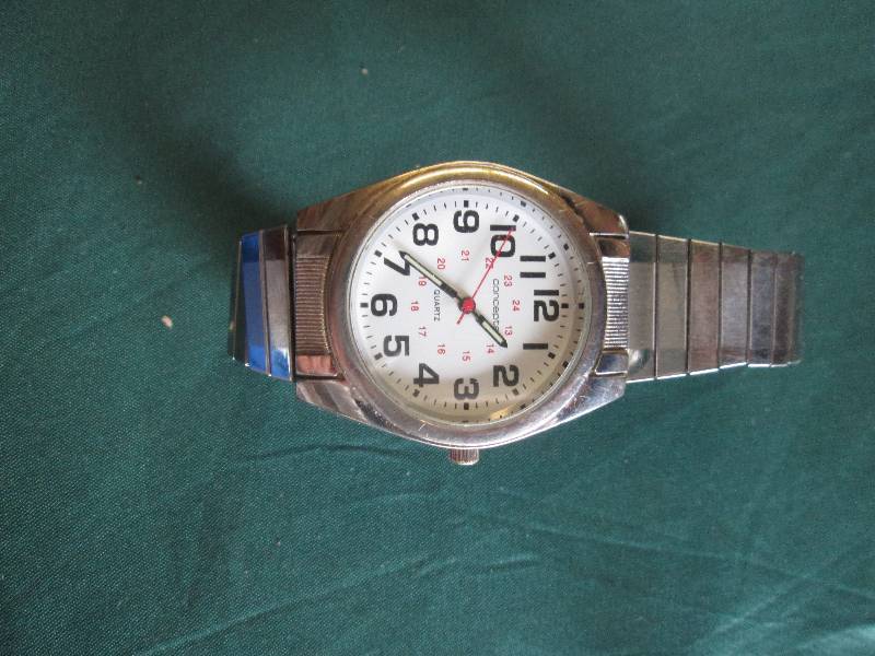 Concepts Stainless Steel Back Japan...
