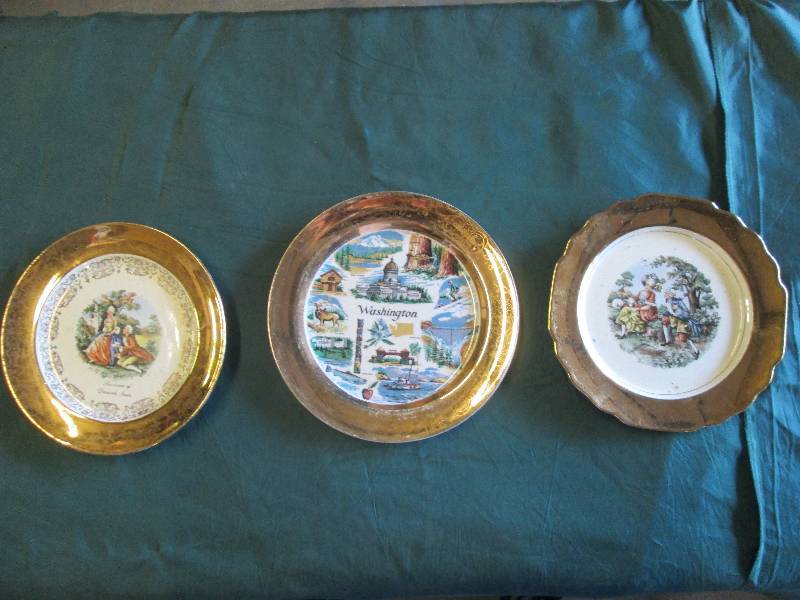 Antiques, Decorative Plates...