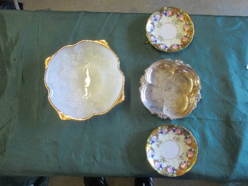 Antiques, Decorative Plates...