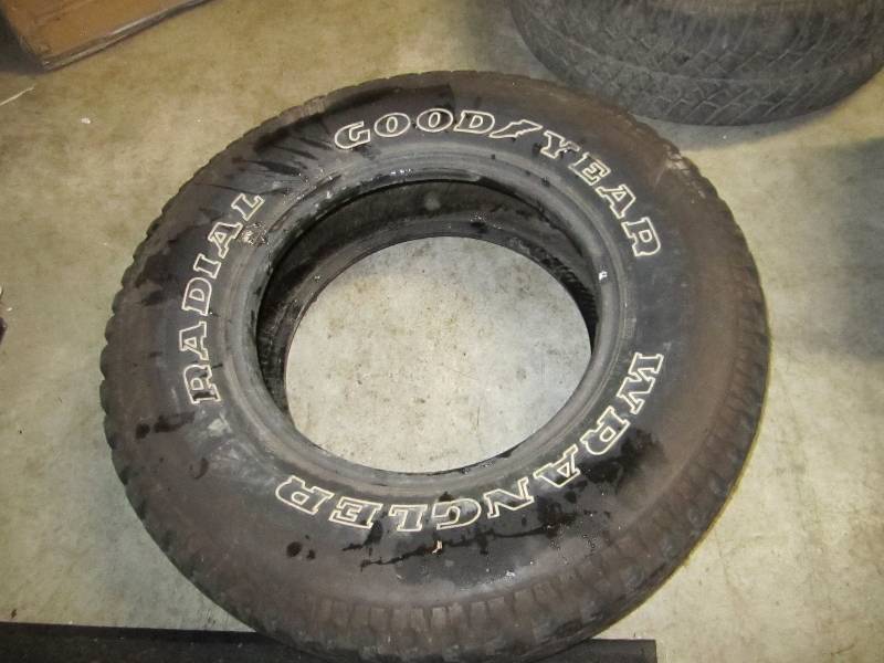 Tirep235-75r15...