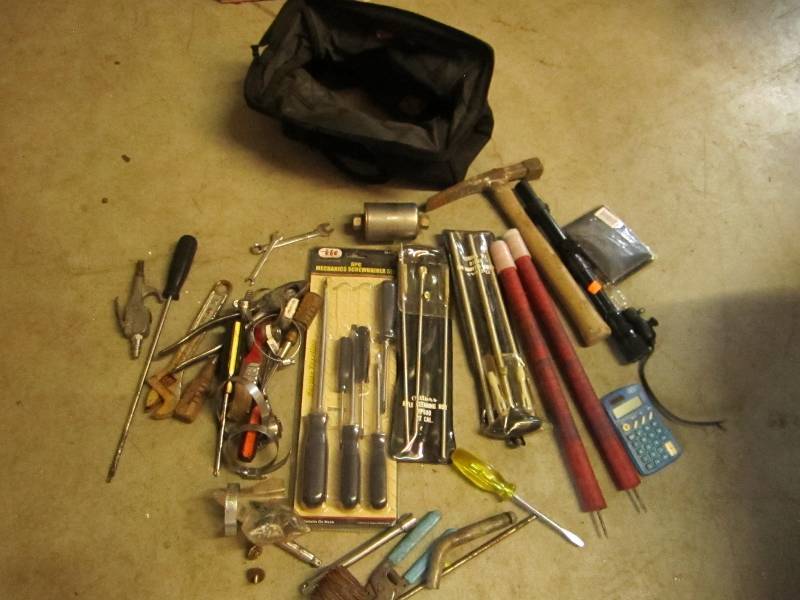 lot of asstorted hand tools and aut...